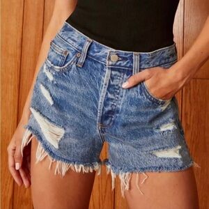 Aritzia Denim Forum The Ex Boyfriend Jean Shorts Size 25
